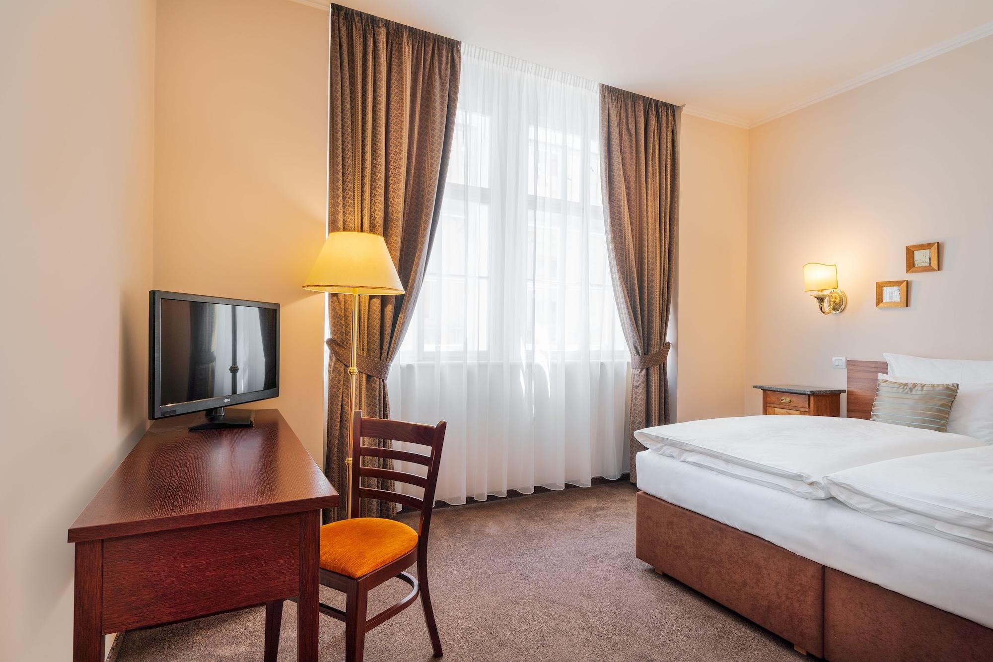 Hotel Bookquet Prague Exterior photo A room at the hotel